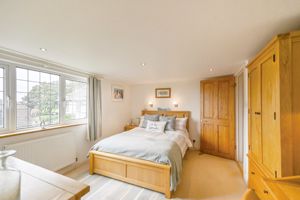 Bedroom- click for photo gallery